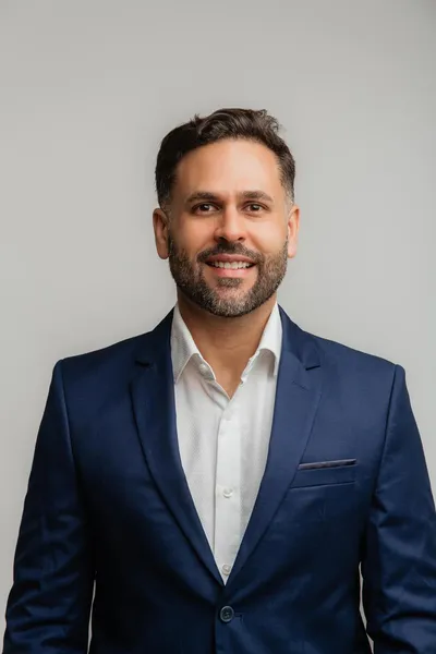 Foto de Dr. Julio Oliveira